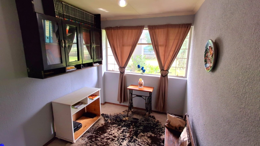 4 Bedroom Property for Sale in Vaalpark Free State